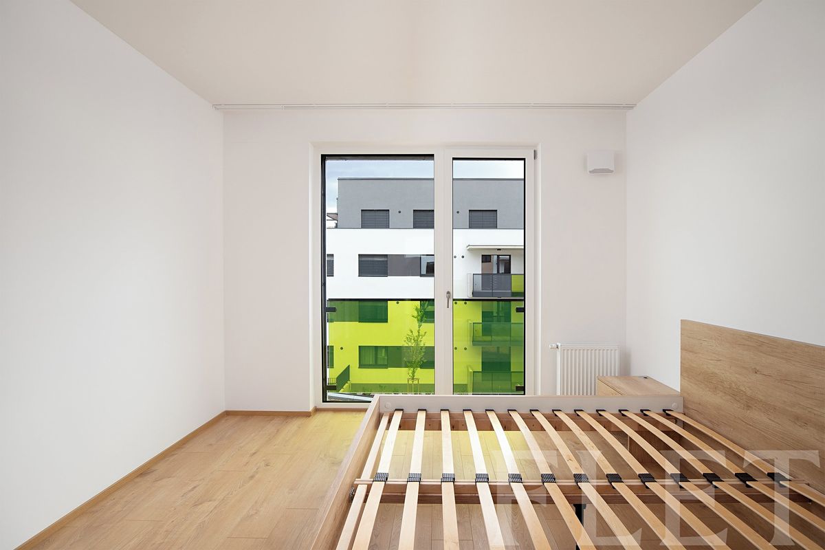 Pronájem bytu 2+kk 56 m²
